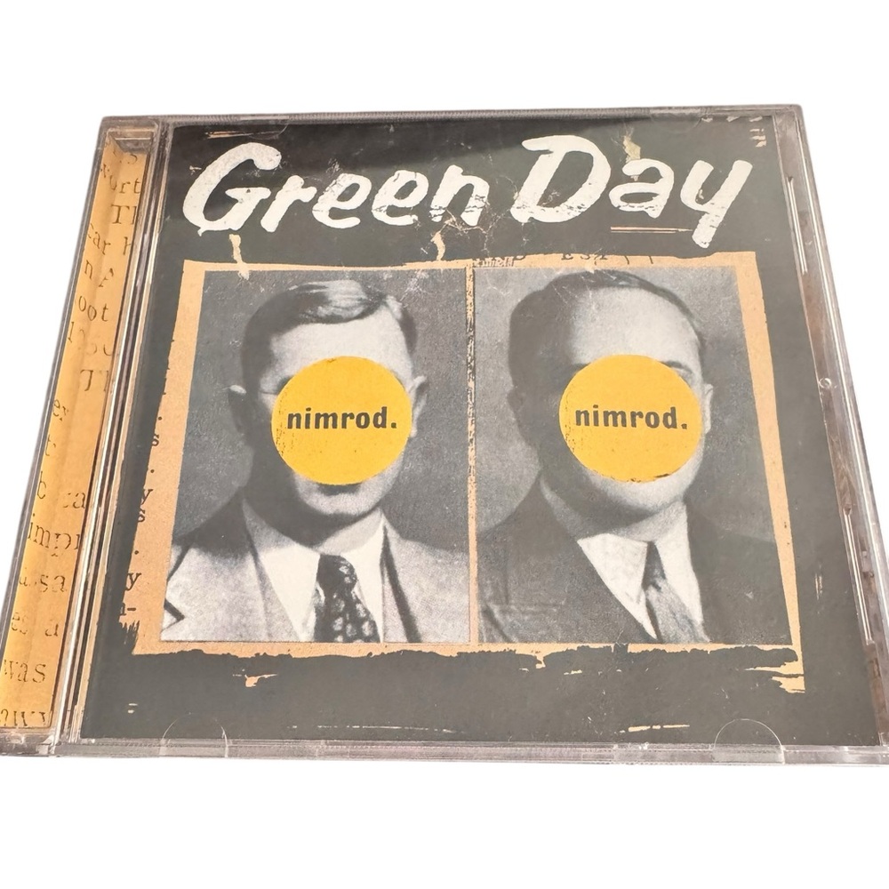 🔵 3/ $15 - Green Day / Nimrod CD
